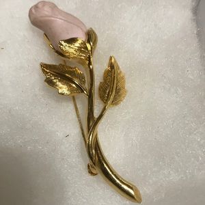 Vintage Avon pink Rose.